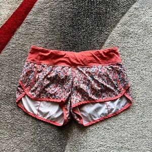 Lululemon Athletica Run Speed Florabunga Performance Shorts